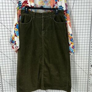 Eddie Bauer green corduroy midi skirt 10